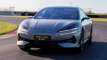 Denza Z9GT - front cornering