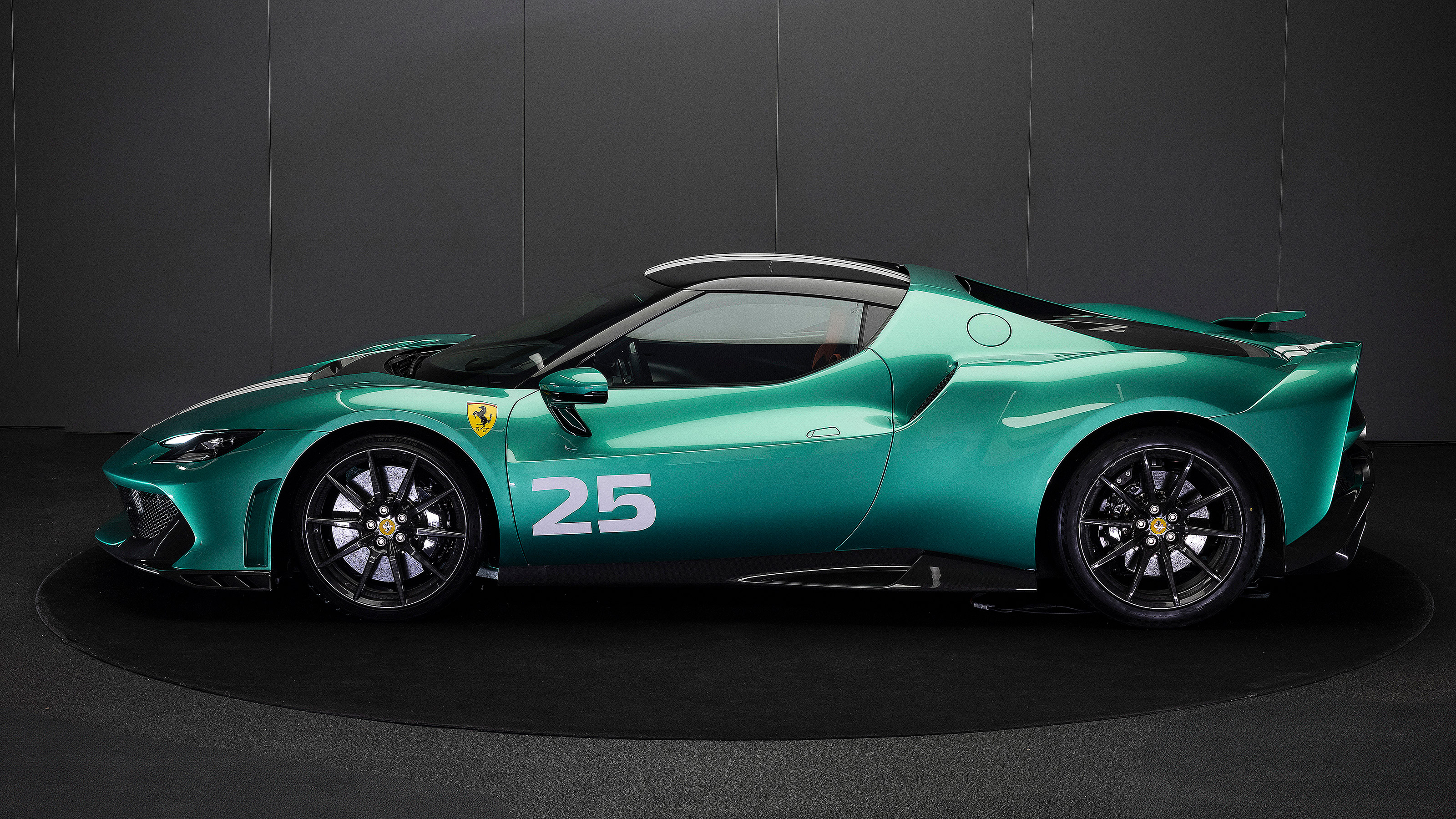Ferrari 296 Speciale - side