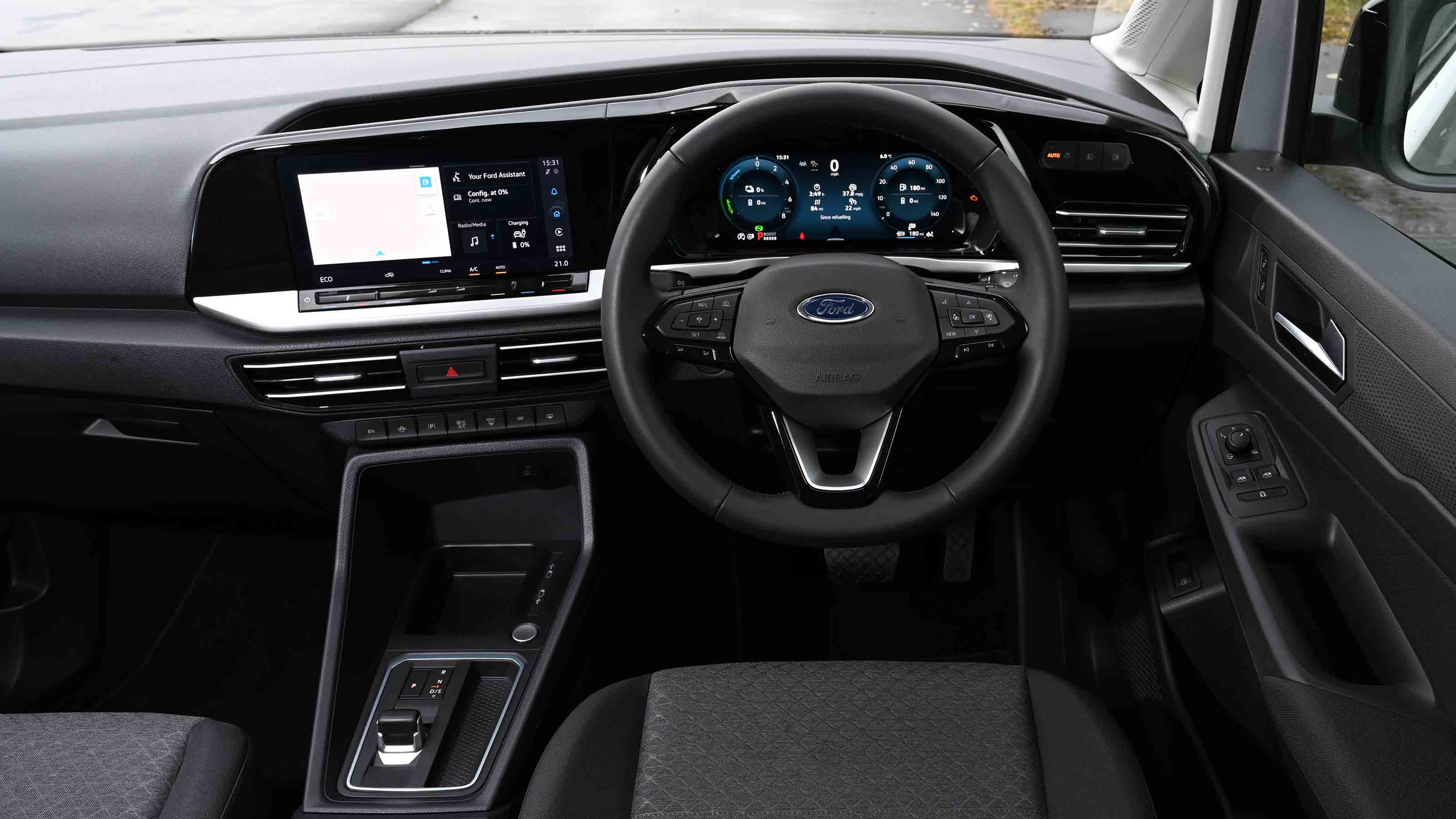 Ford Tourneo Connect - dashboard