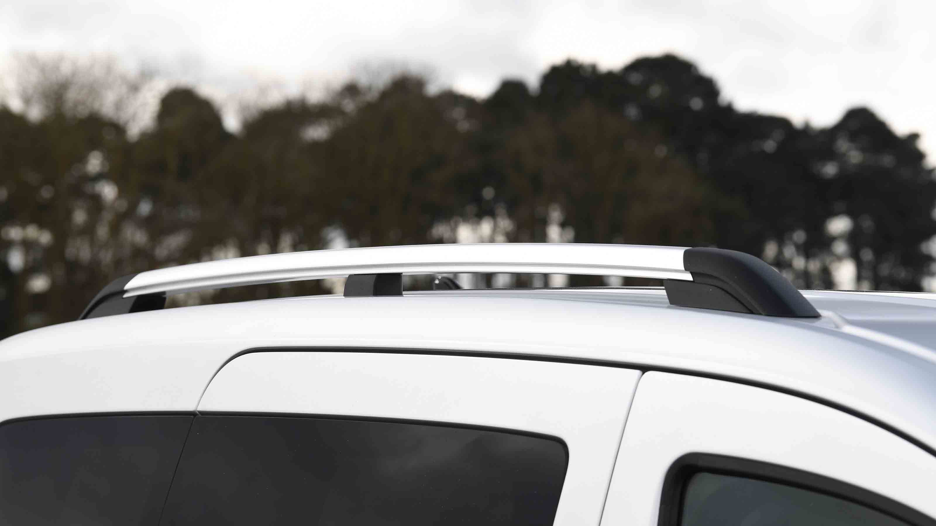 Ford Tourneo Connect - roof bars