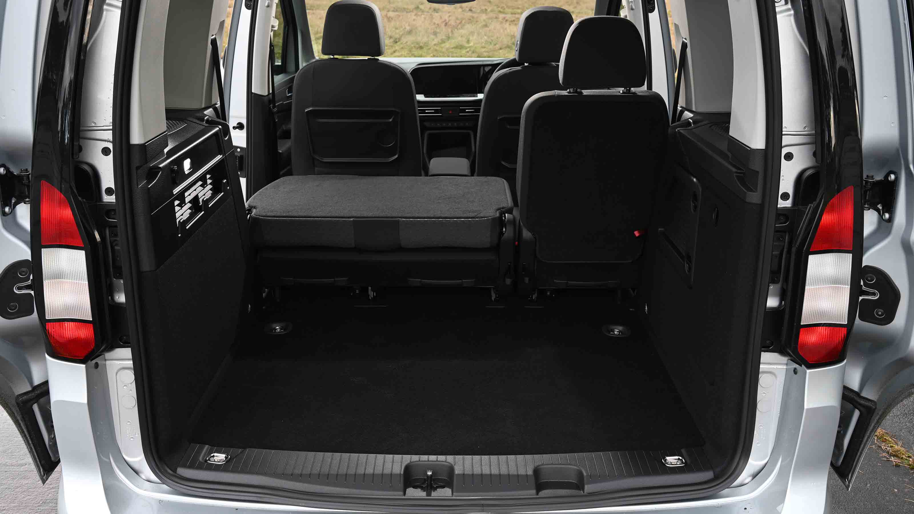 Ford Tourneo Connect - boot
