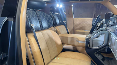 Genesis X Gran Equator studio - seats