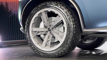 Genesis X Gran Equator studio - wheel