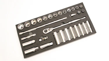 Halfords Advanced ⅜” Socket Set 8-24mm