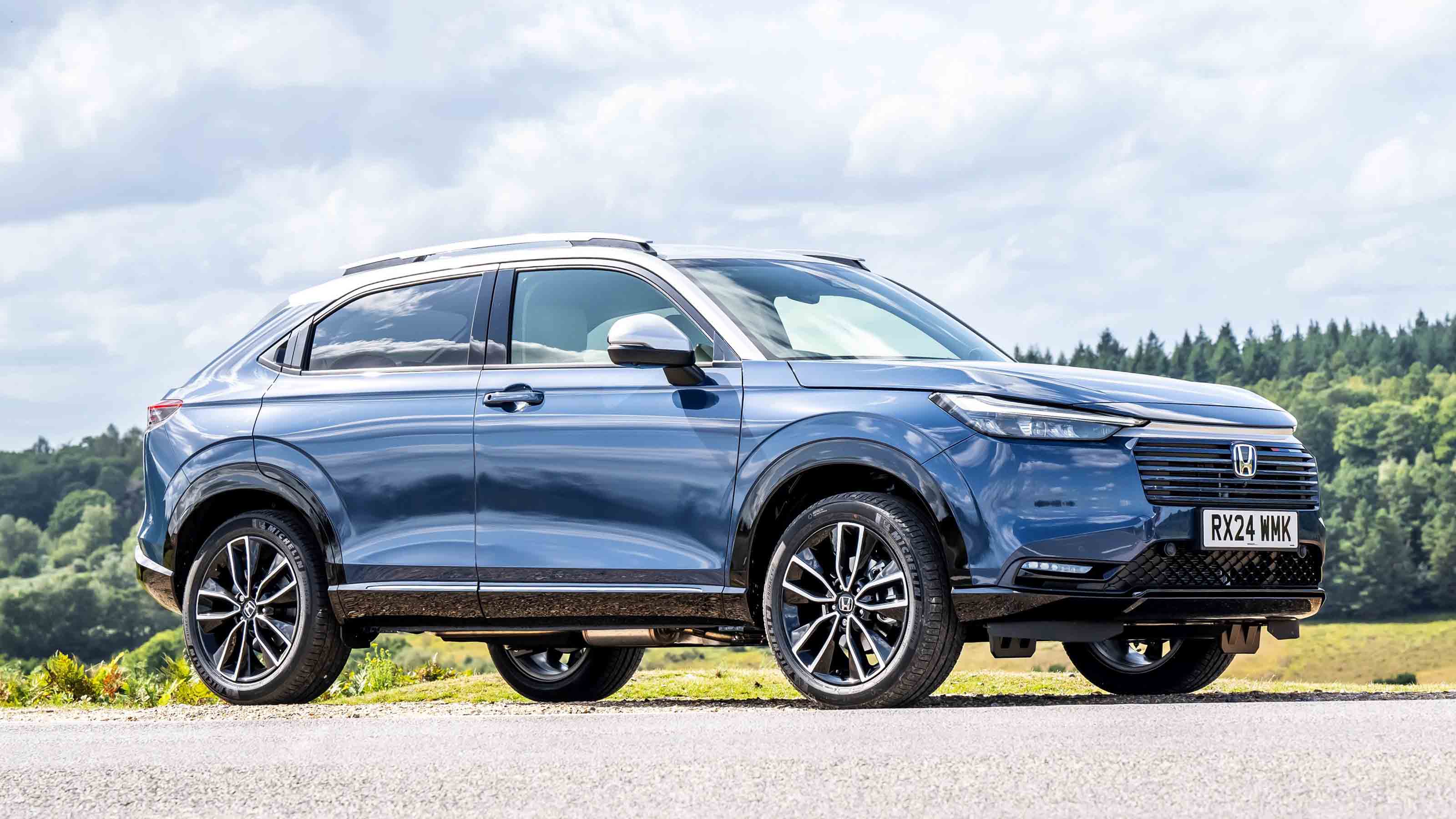 Honda HR-V - front static
