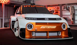 Hyundai Insteroid - front static
