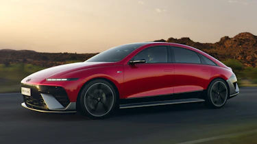 Hyundai Ioniq 6 facelift - front action