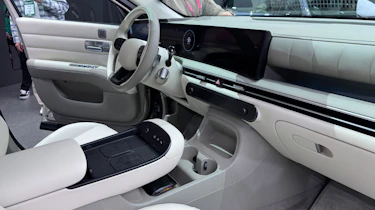 Hyundai Nexo Seoul show - dash