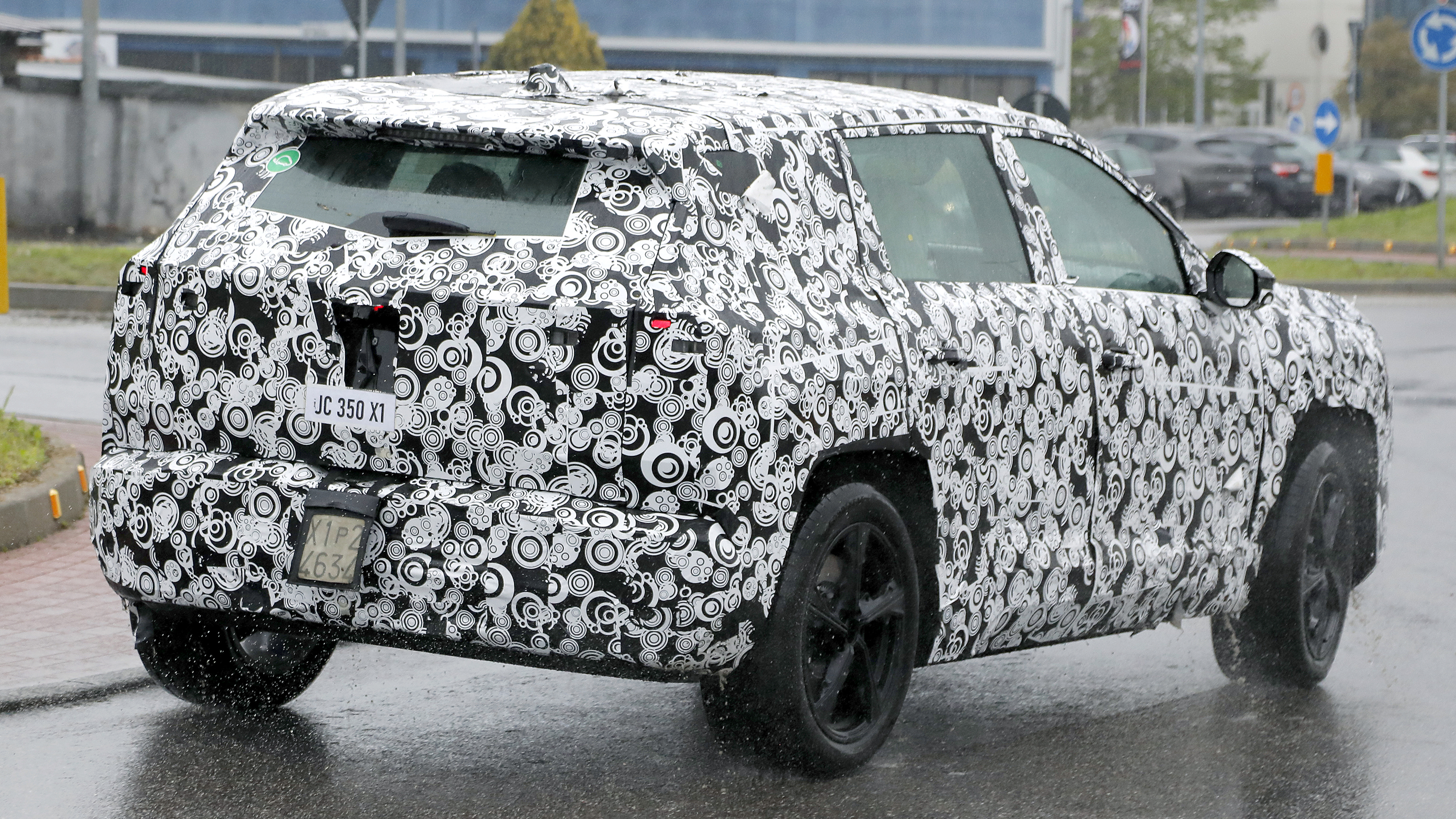 Jeep Compass - rear 3/4