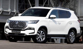 KGM Rexton Commercial van - front