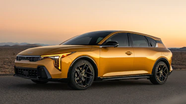 Kia K4 hatch - front static