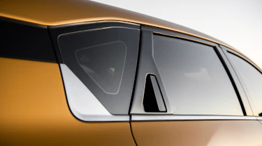 Kia K4 hatch - handle