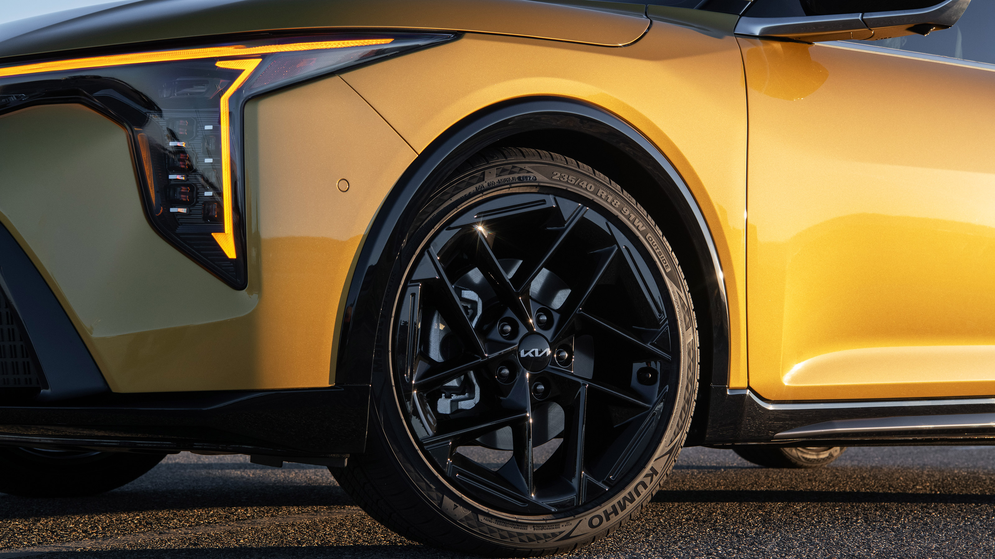Kia K4 hatch - wheel