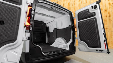Kia PV5 Cargo - rear doors