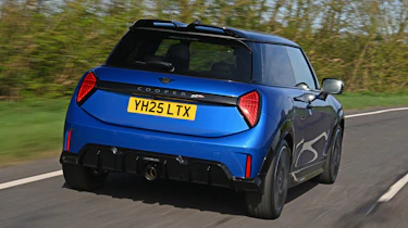 MINI John Cooper Works - rear