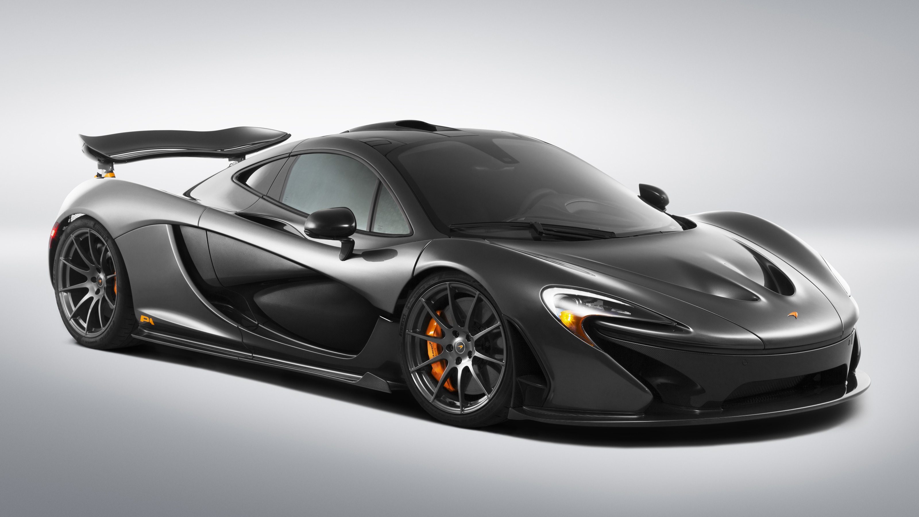 McLaren P1 - front view