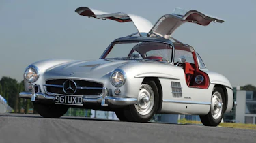 Mercedes 300SL ‘Gullwing’ - front static
