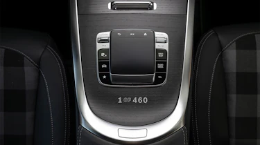 Mercedes G-Class ‘Edition Stronger than the 1980s’ - centre console