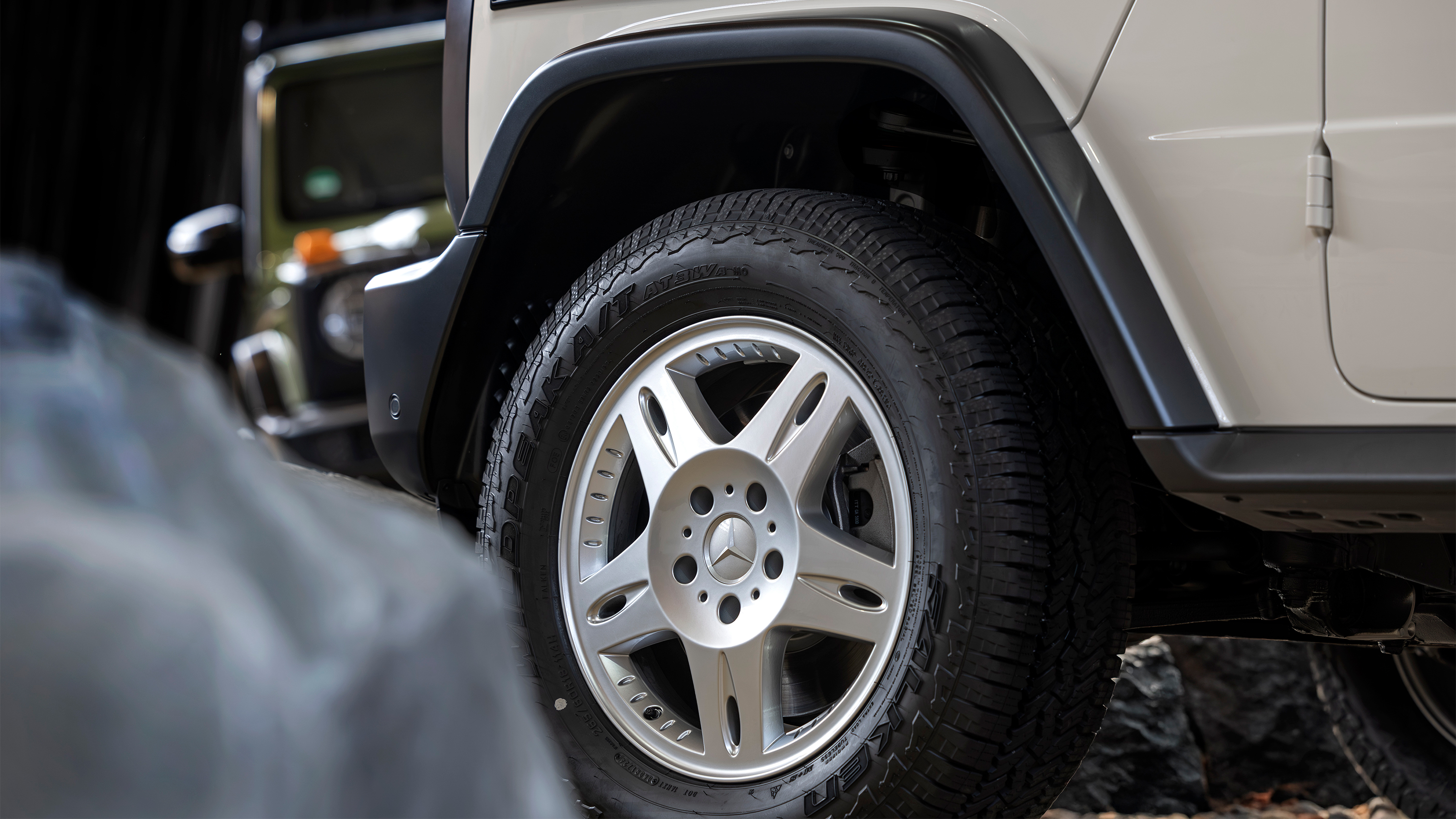 Mercedes G-Class ‘Edition Stronger than the 1980s’ - front wheel