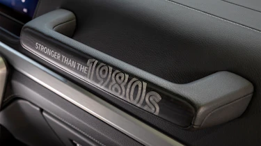 Mercedes G-Class ‘Edition Stronger than the 1980s’ - grab handle