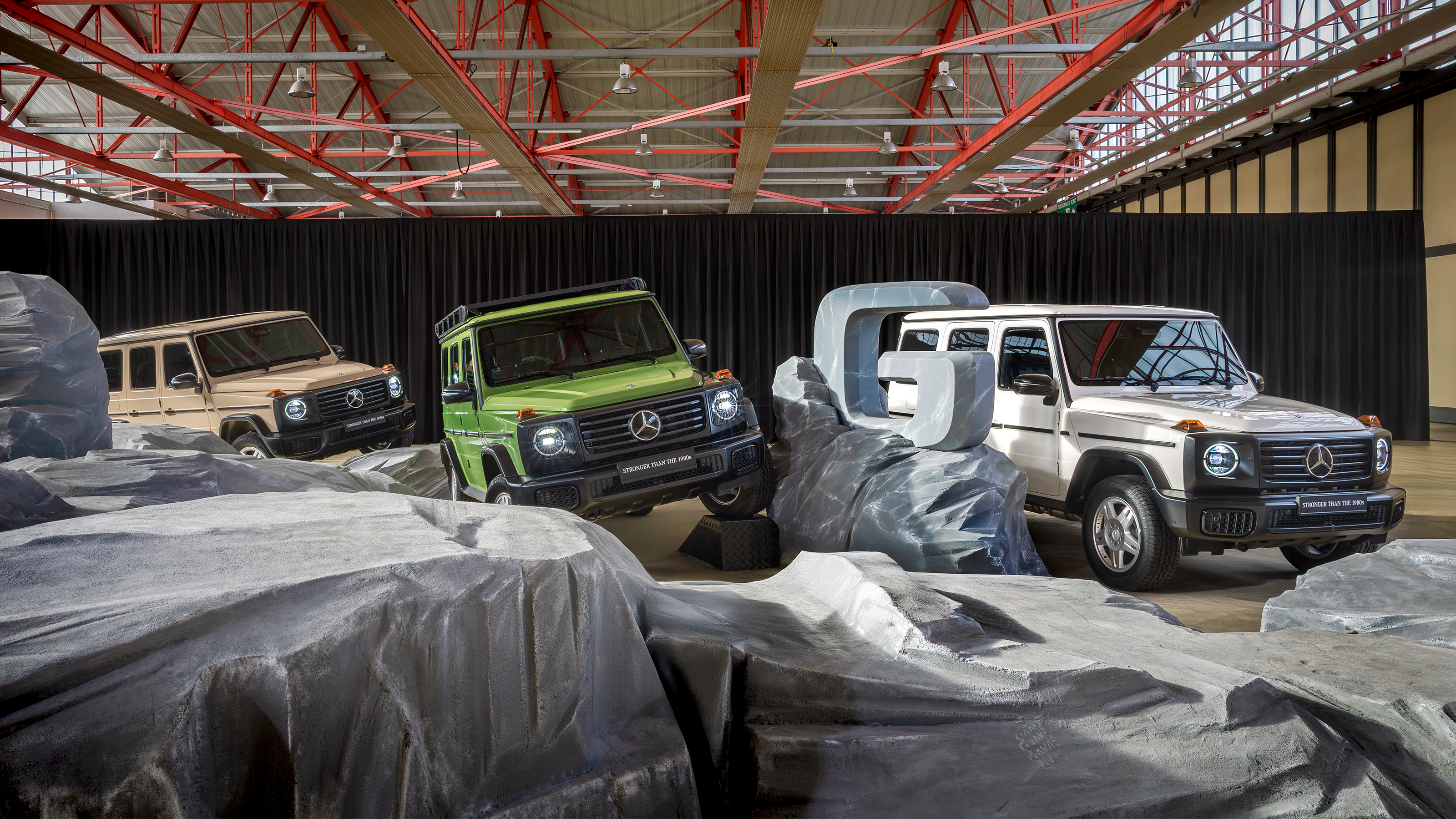 Mercedes G-Class ‘Edition Stronger than the 1980s’ - group photo