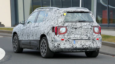 Mercedes GLB (camouflaged) - rear