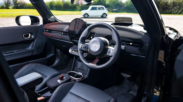 New MINI Cooper interior