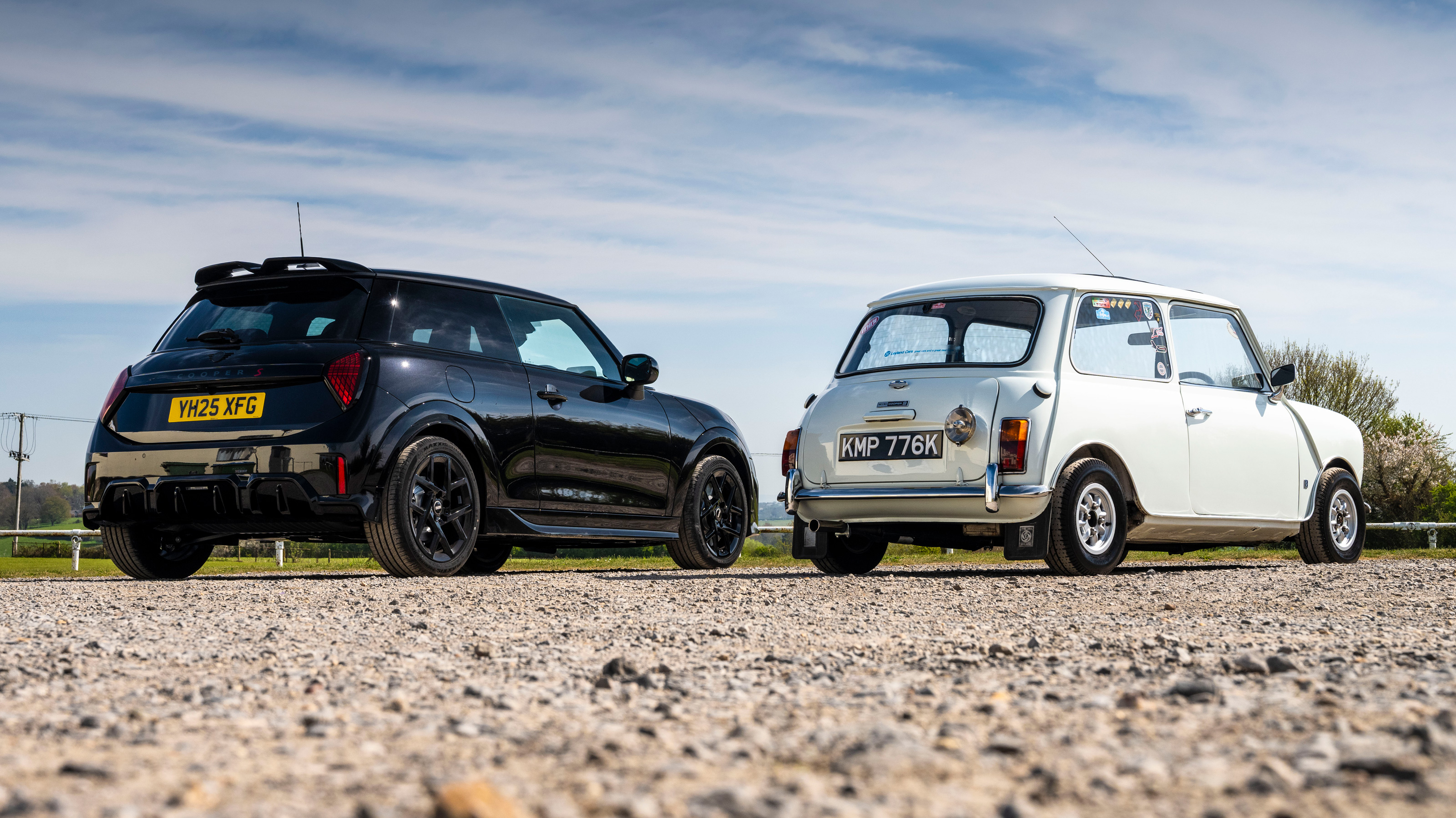 Mini and MINI Cooper - rear static