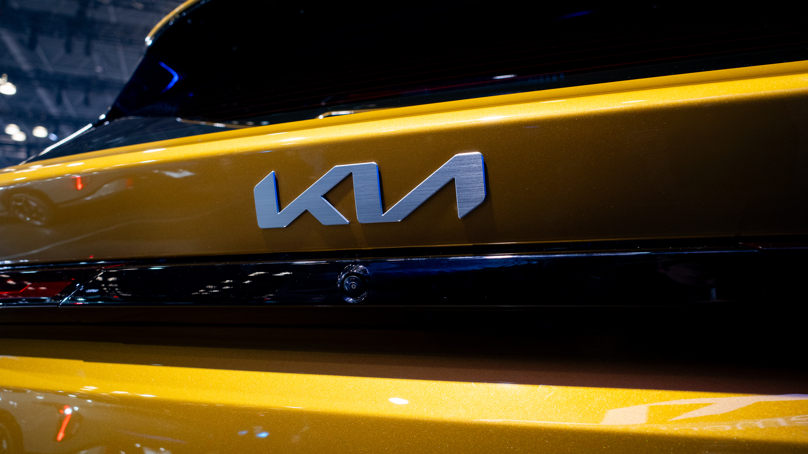New Kia K4 hatchback at the New York Auto Show - rear badge