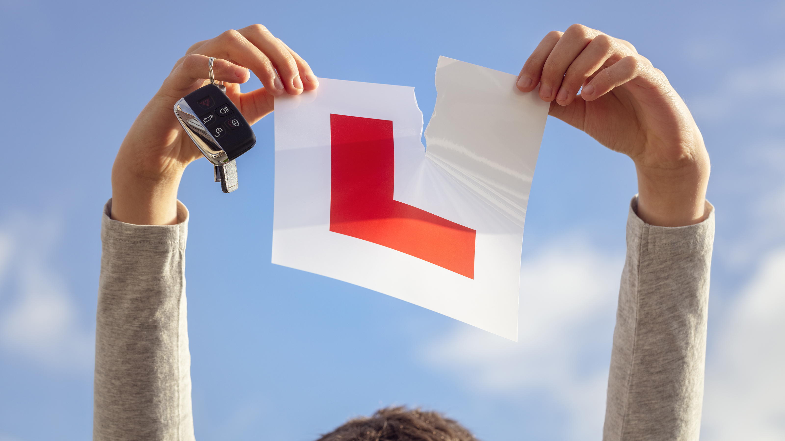 New driver tearing up an L-plate 