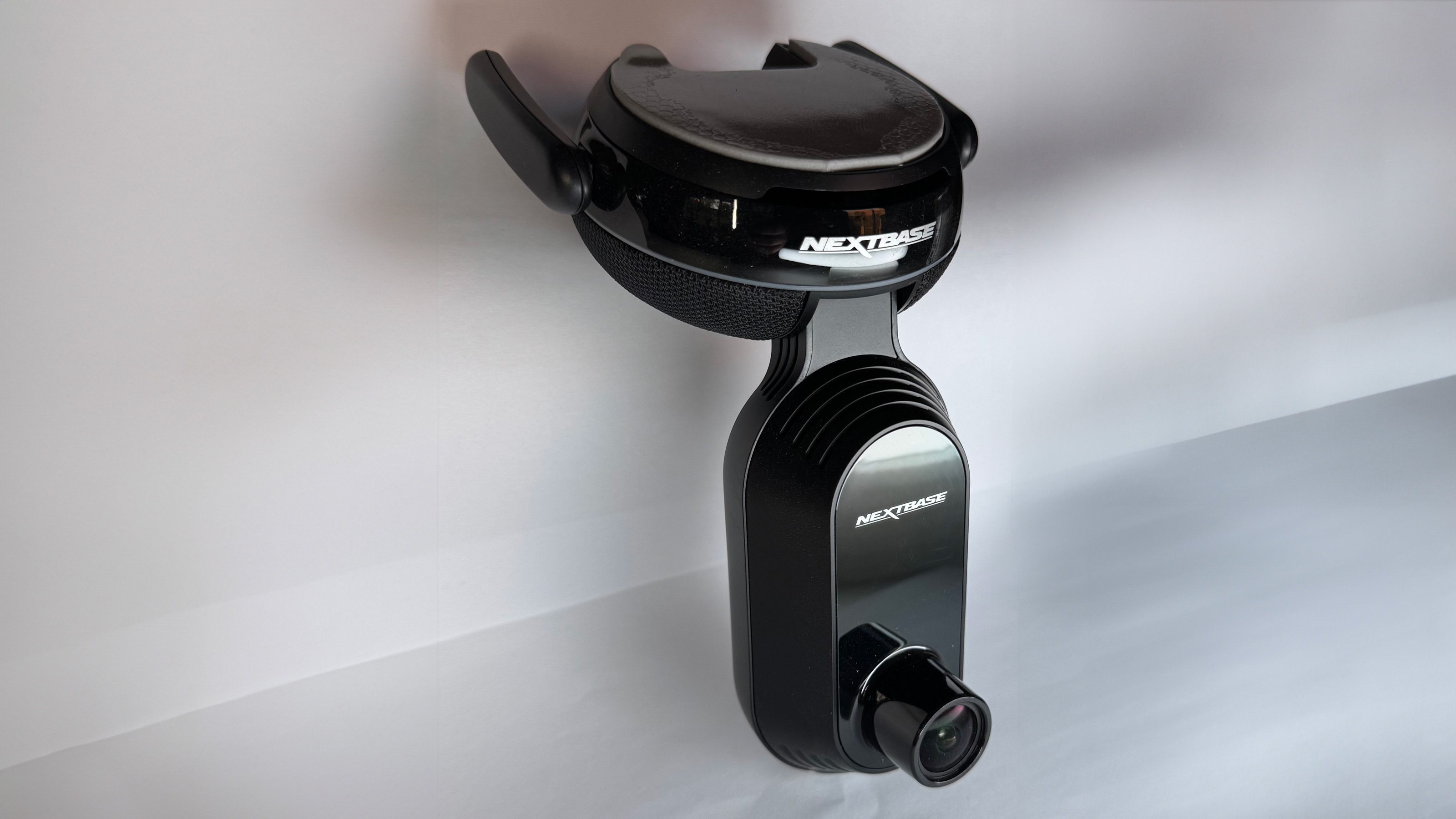 Nextbase iQ