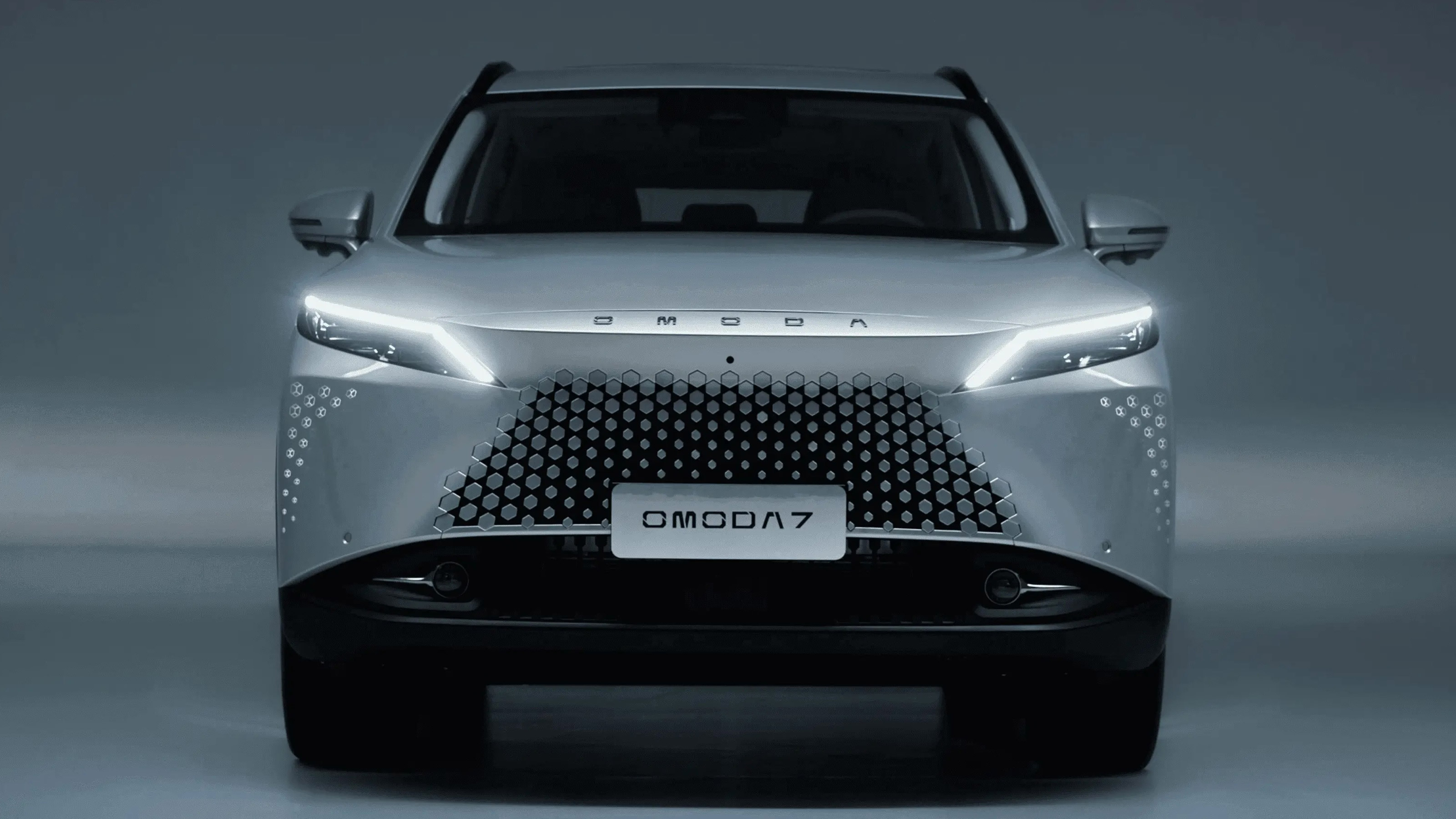 Omoda 7 - full front