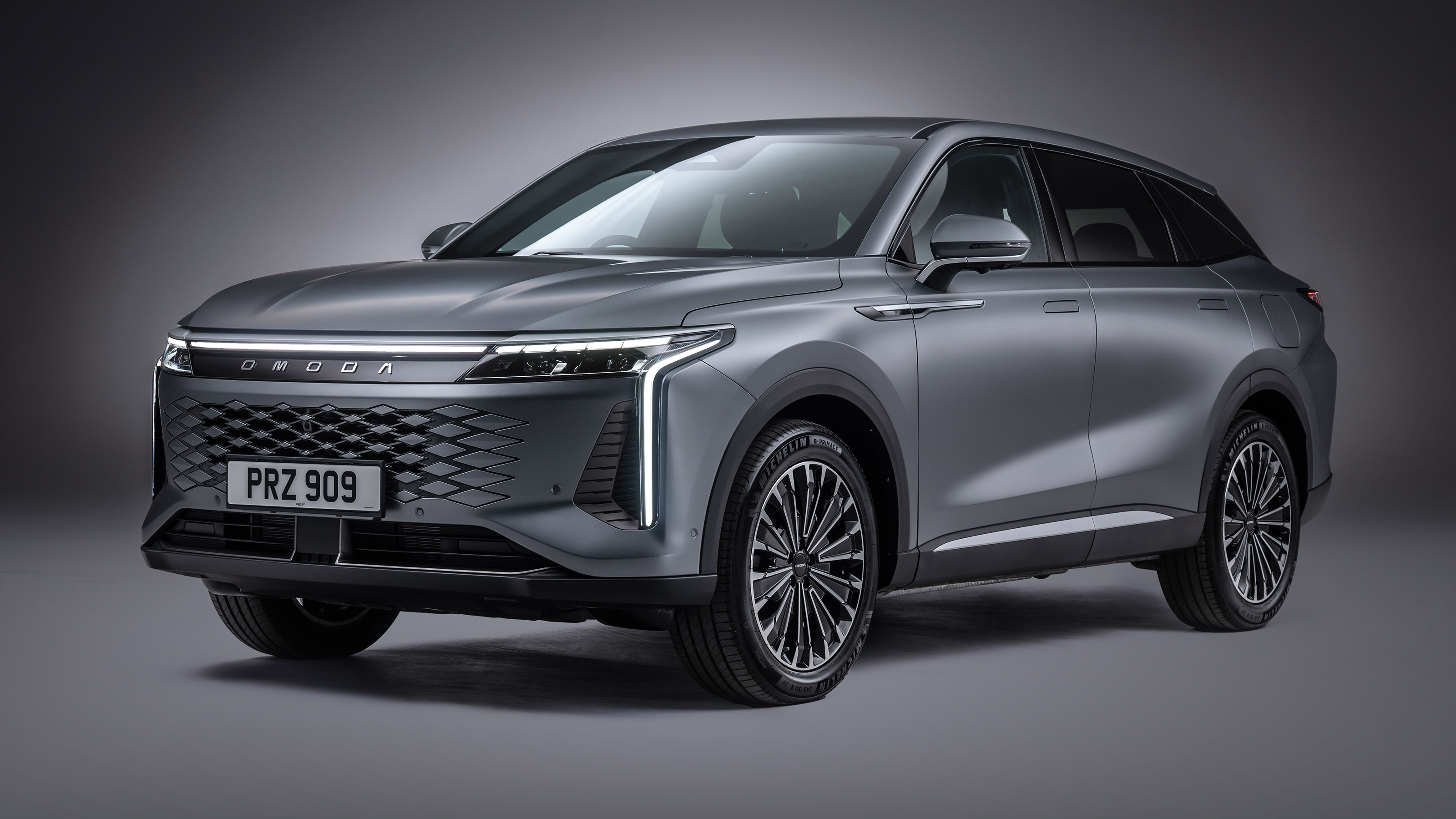 Omoda 9 - front