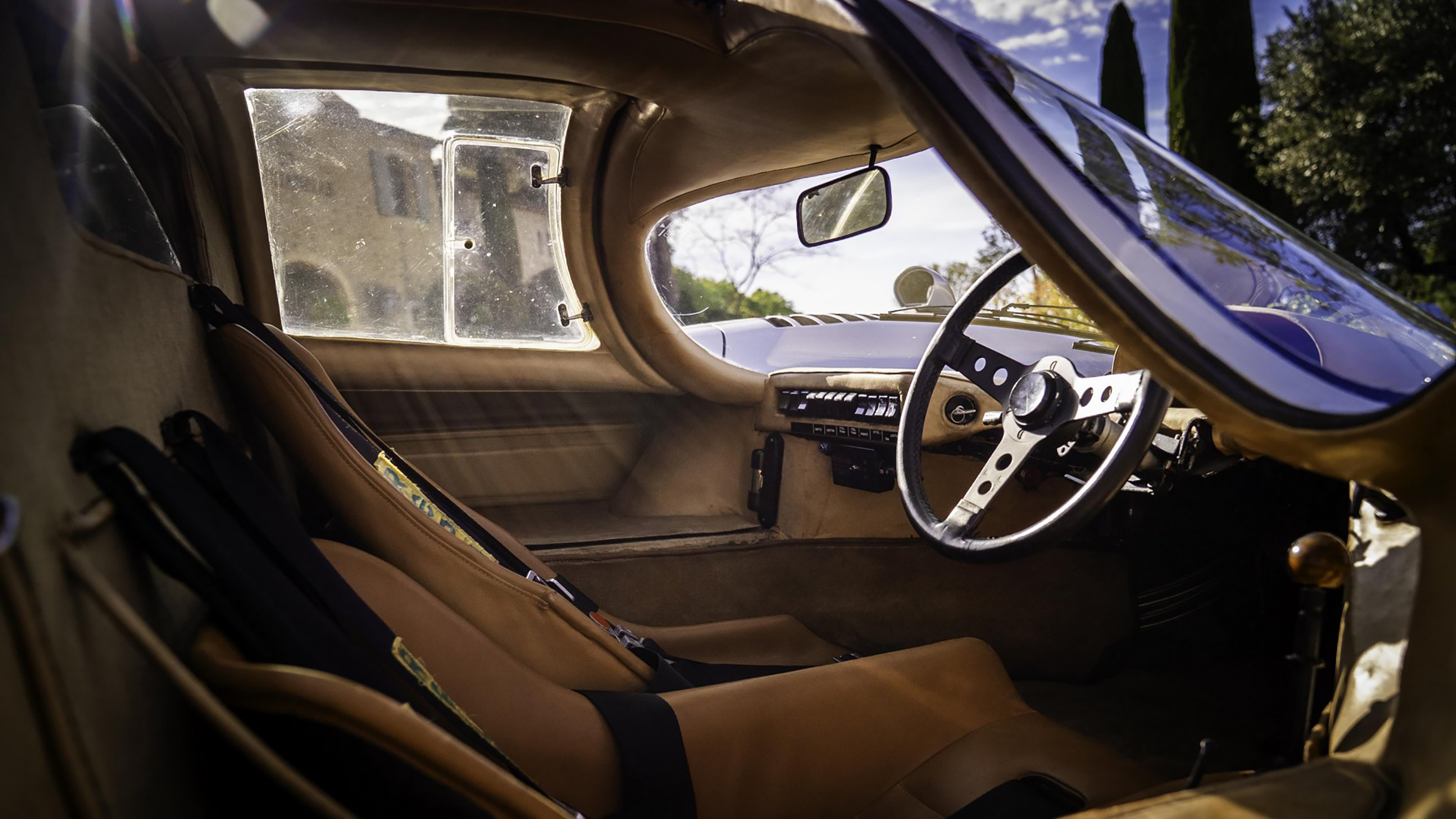 Road-legal Porsche 917 interior