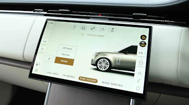 Range Rover - air-suspension height adj screen