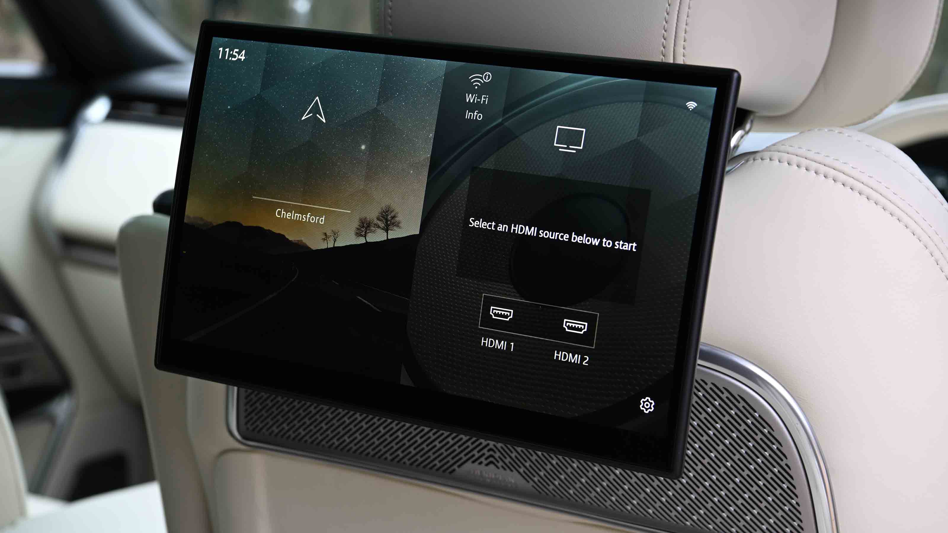 Range Rover - rear seat entertainment