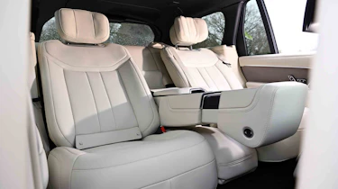 Range Rover - rear seats, arm rest down