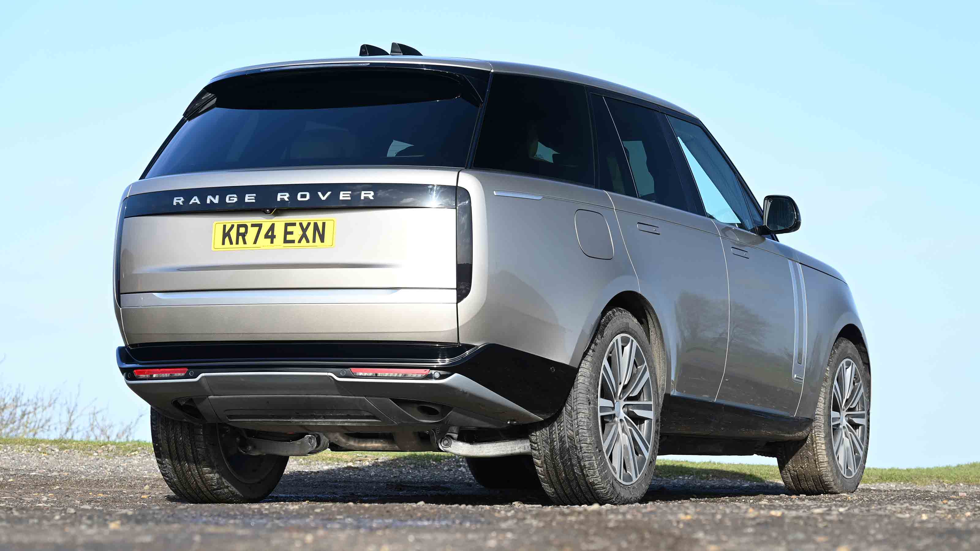 Range Rover - rear static