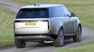 Range Rover - rear cornering