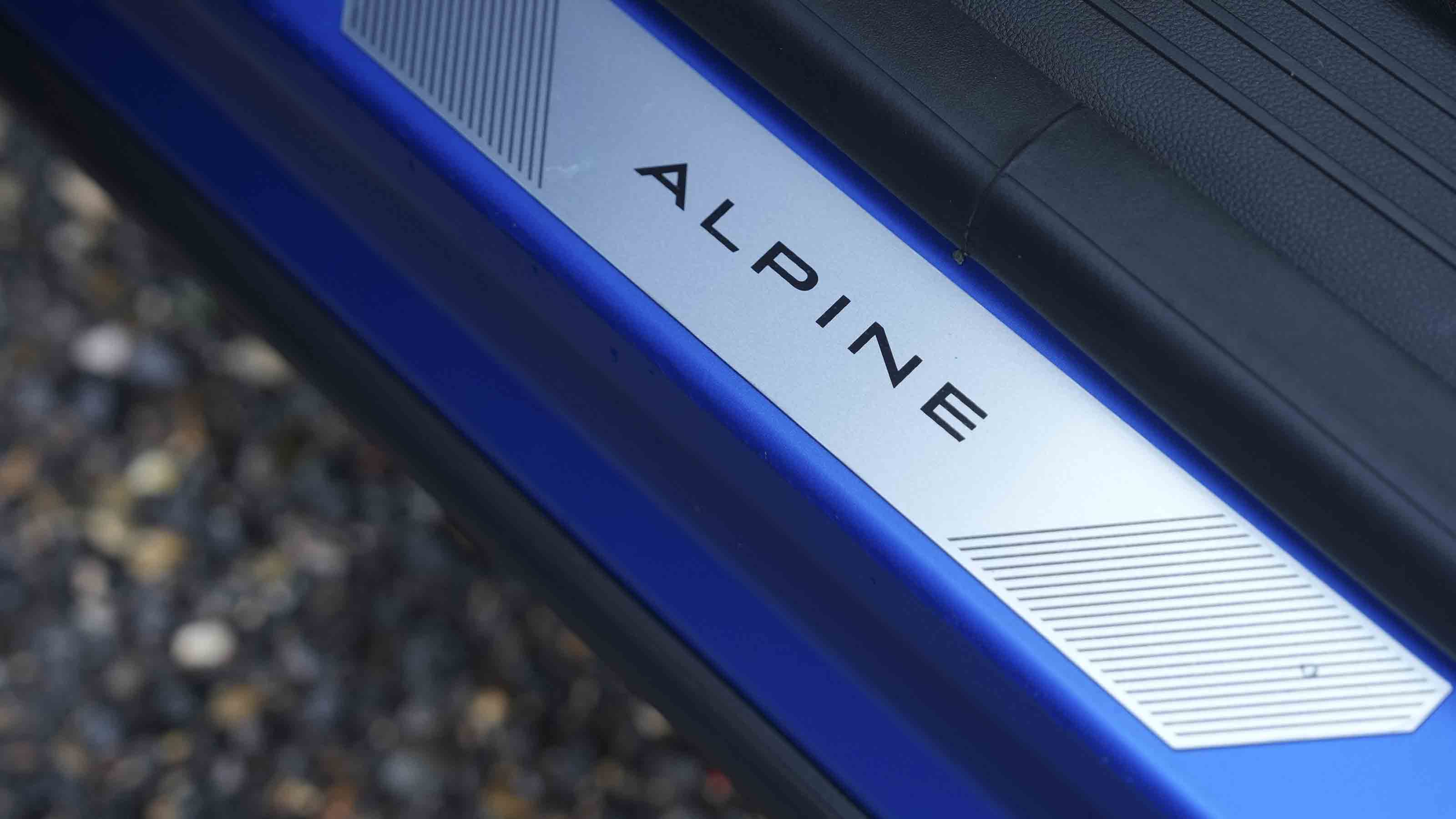 Renault Rafale - Alpine sill plate