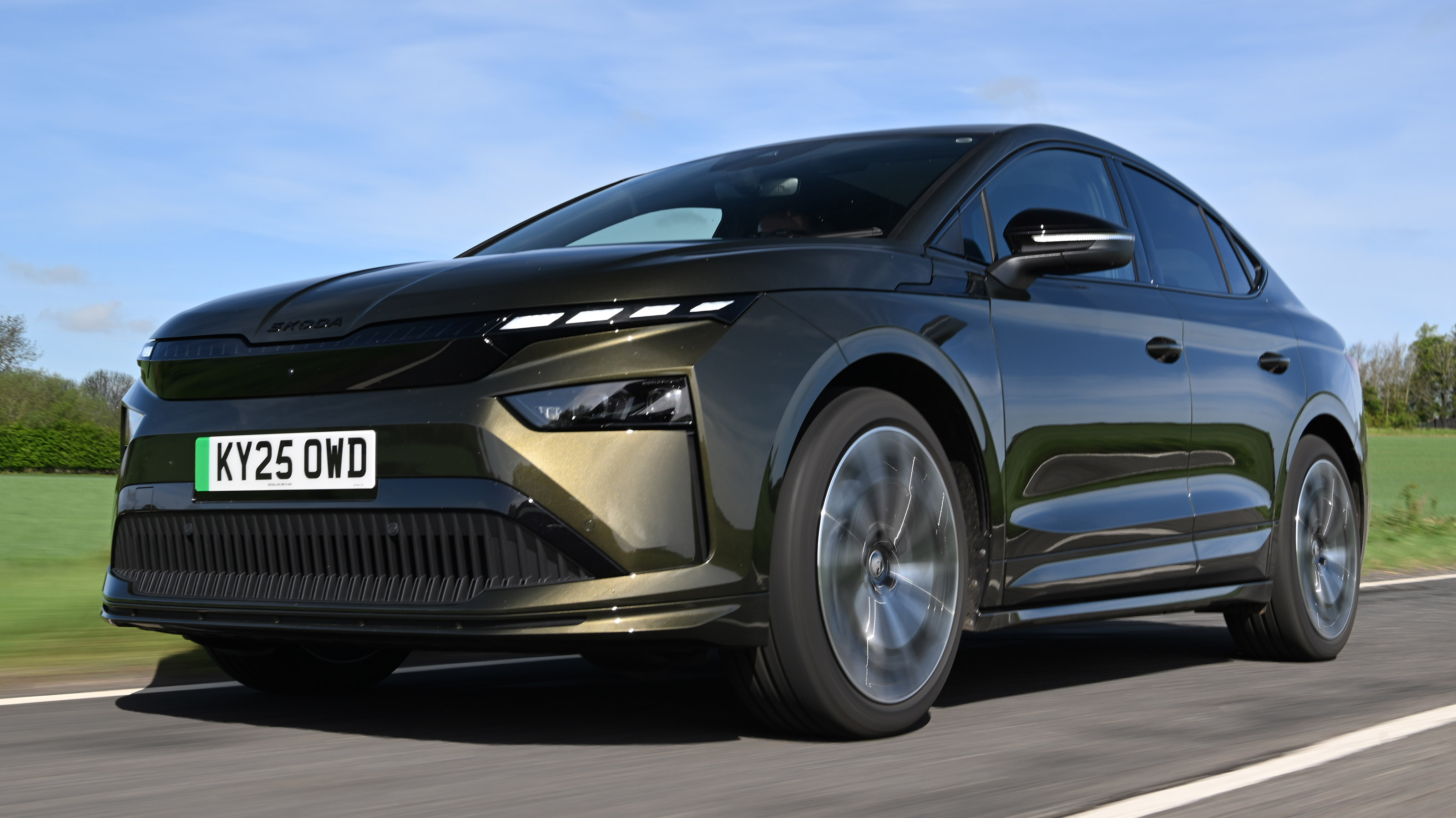 Skoda Enyaq Coupe - front