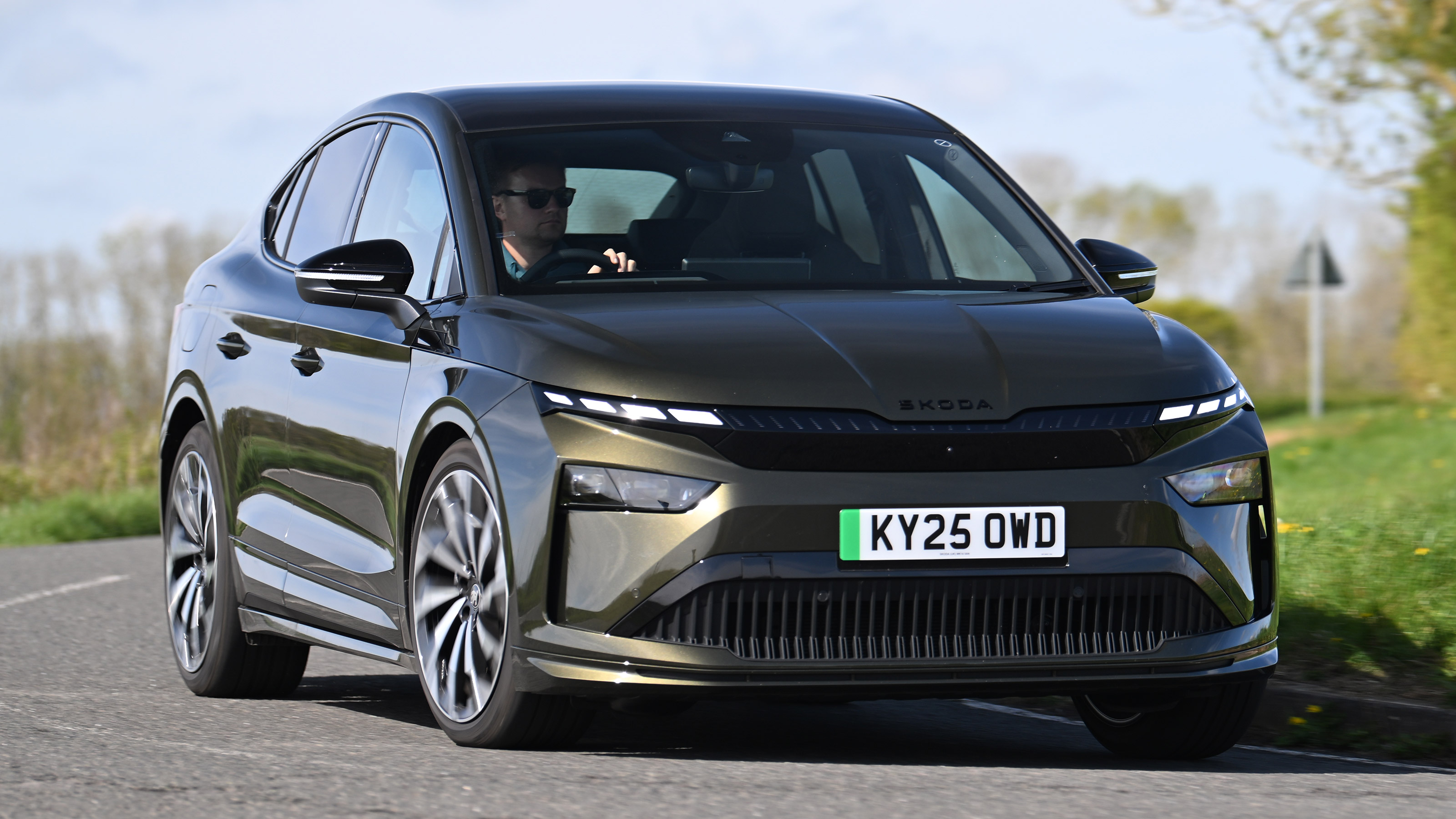 Skoda Enyaq Coupe - front cornering
