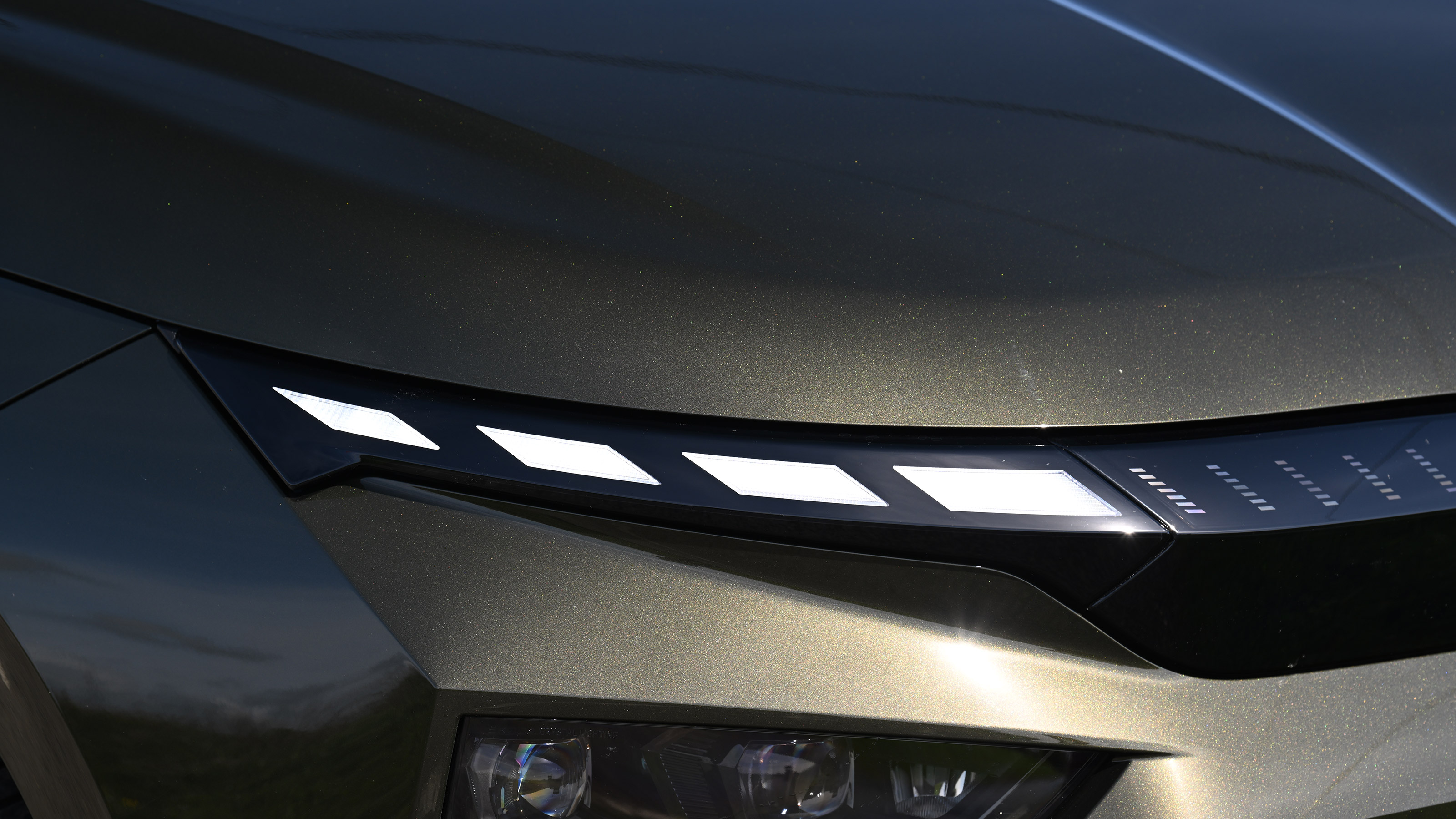 Skoda Enyaq Coupe - front lights