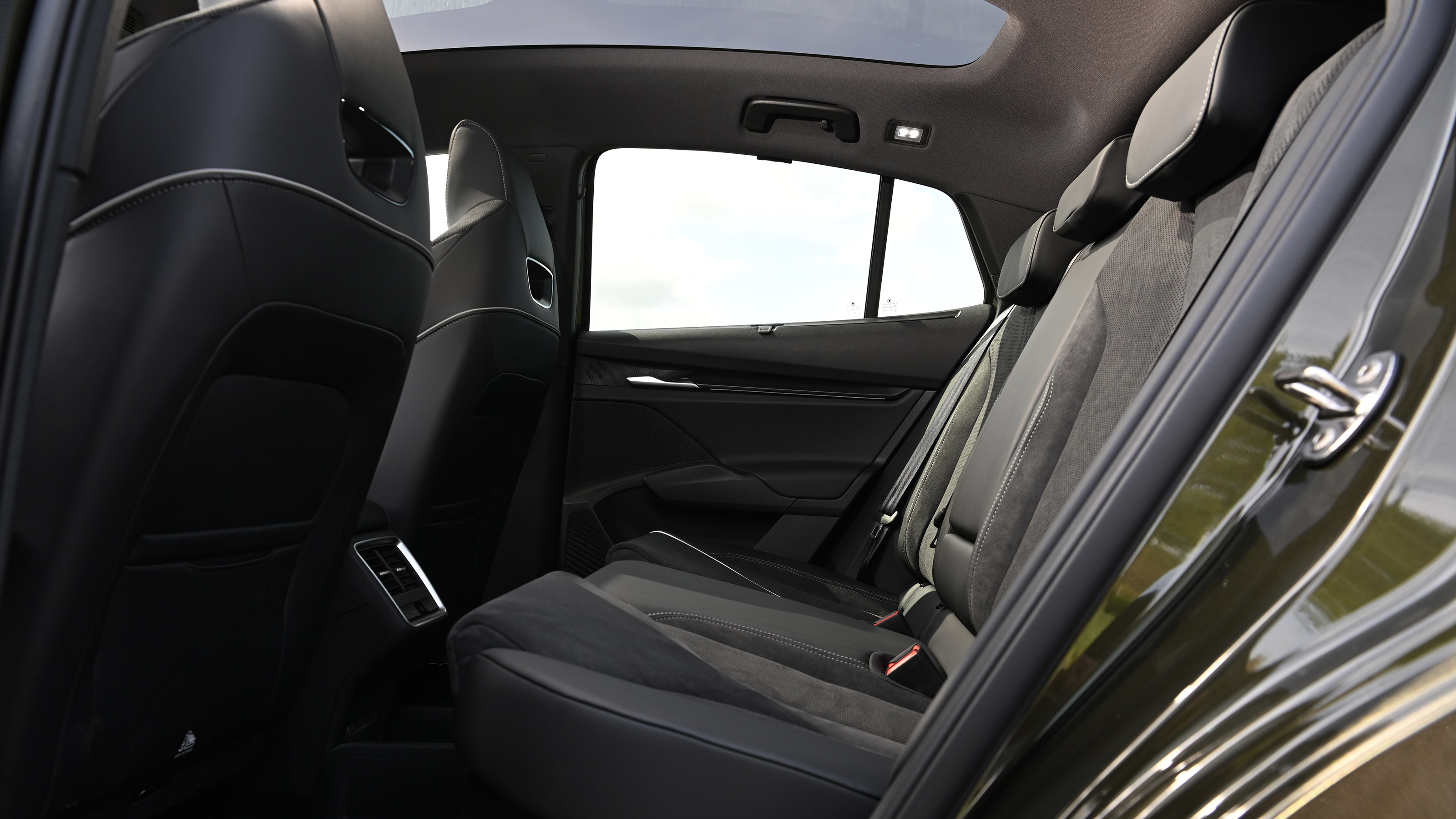 Skoda Enyaq Coupe - rear seats