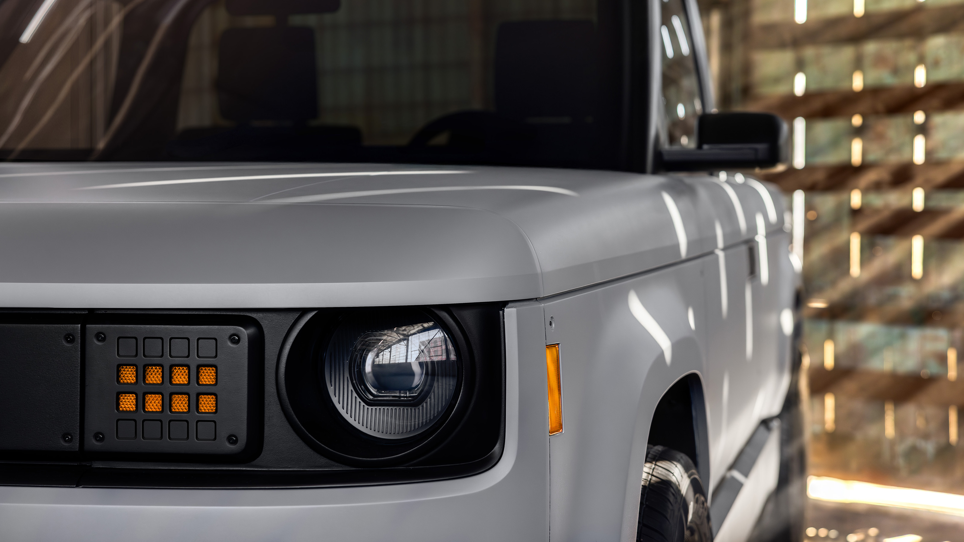 Slate Truck - front headlight 