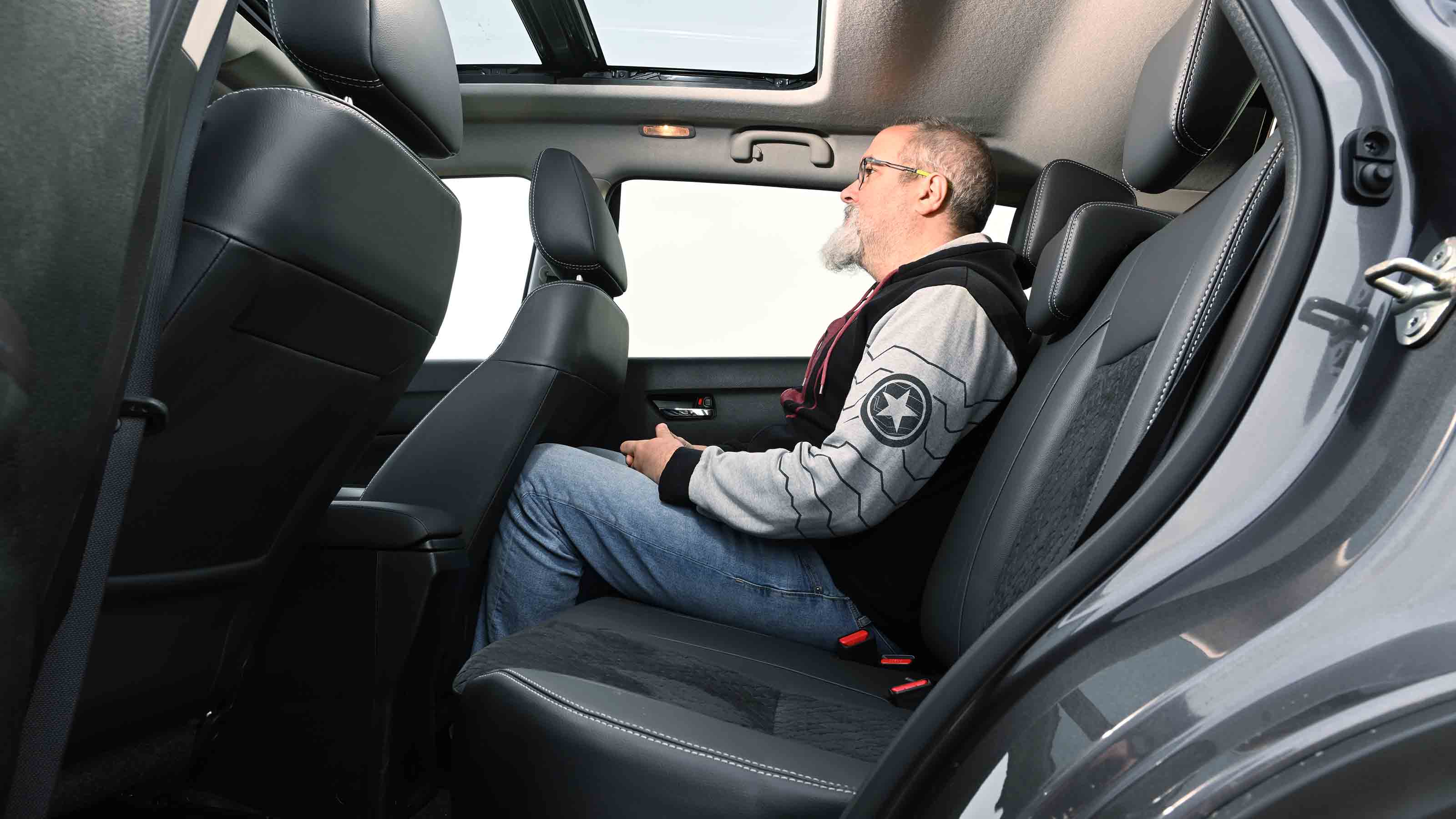 Suzuki Vitara - rear seats with Senior test editor, Dean Gibson