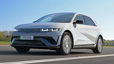Hyundai Ioniq 5 - front tracking