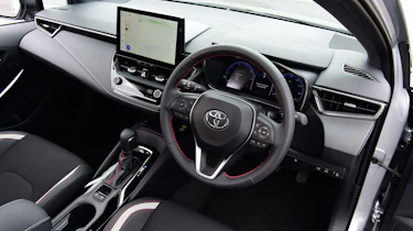 Toyota Corolla - interior