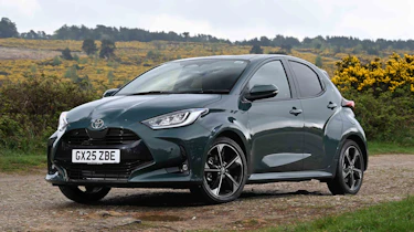 Toyota Yaris - front static