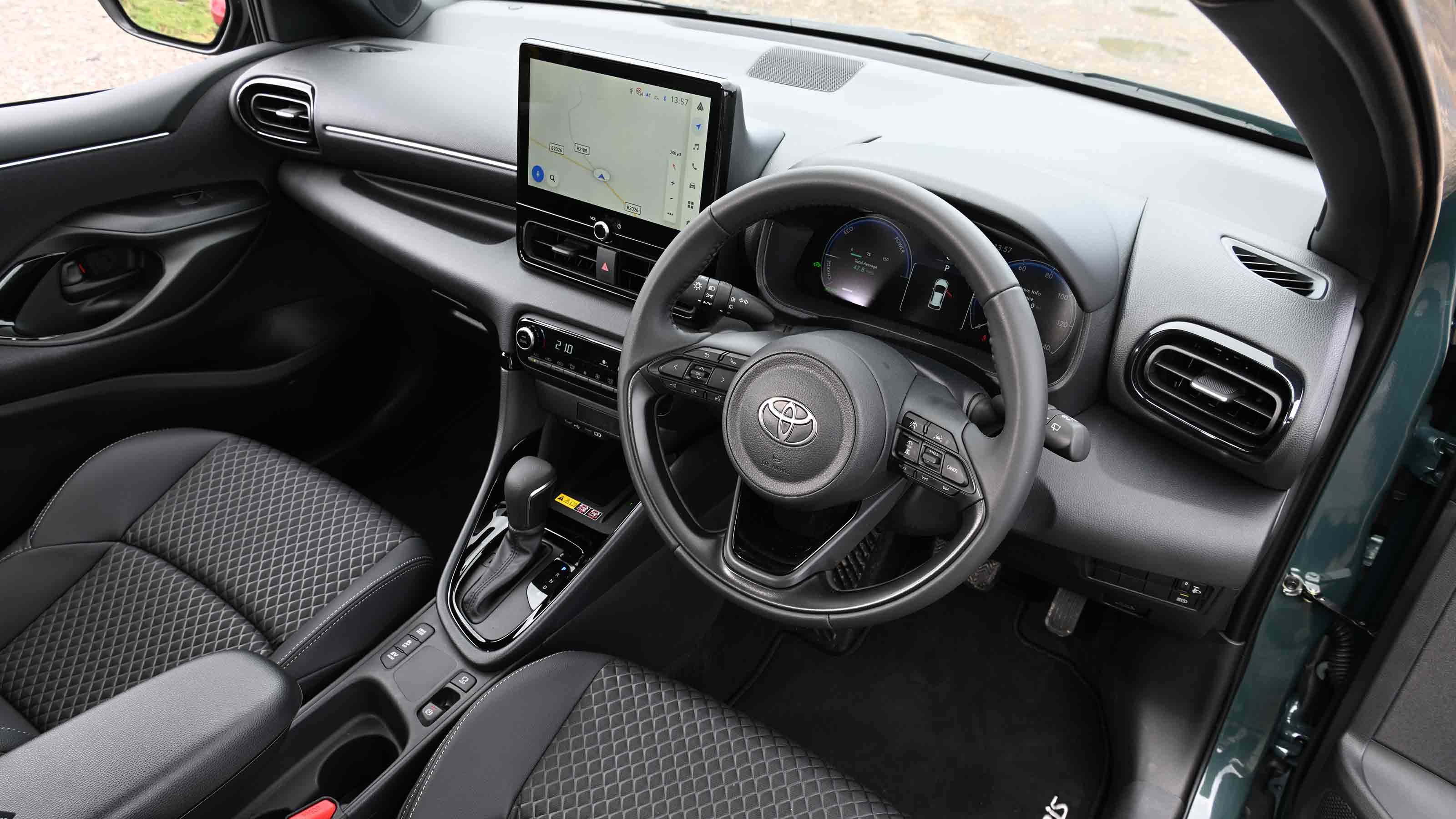 Toyota Yaris - Interior